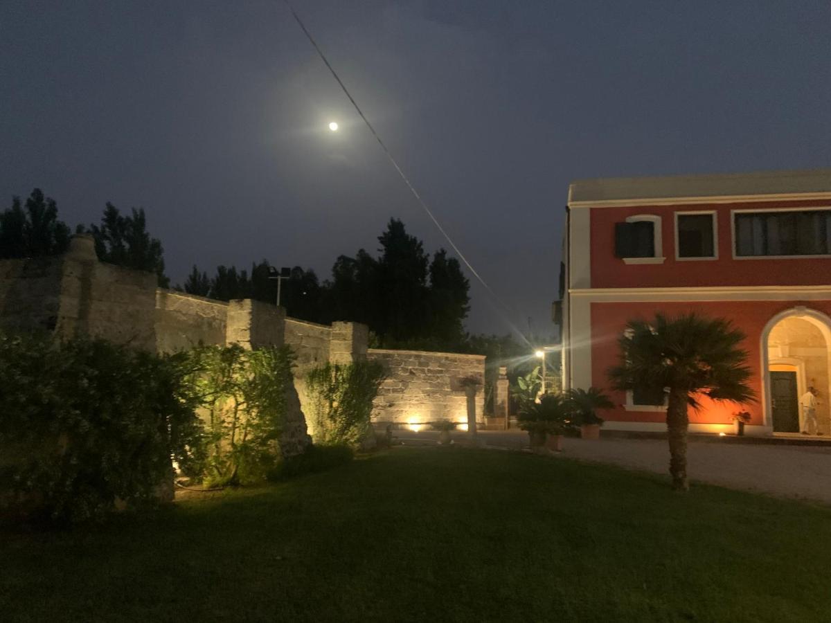 Carmiano  Tenuta Monaci La Murra מראה חיצוני תמונה